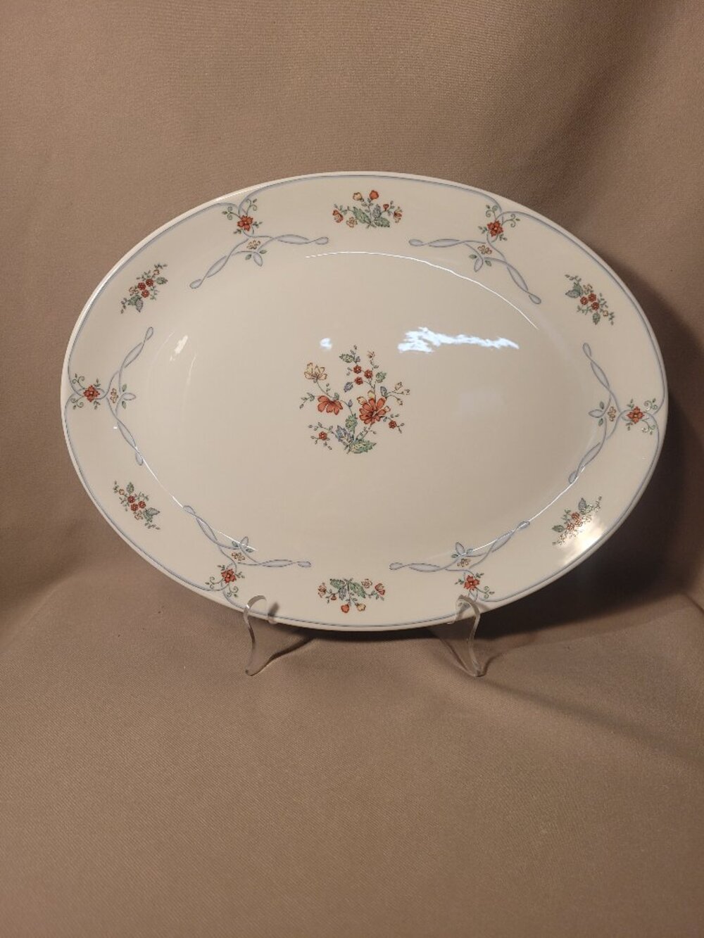 Gorham Ribbon Edge Medium Oval Serving Platter (13 3/4") NEW!